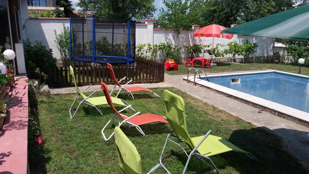 Villa Lucy Varna Exterior photo